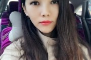 对镜自拍女生博主爆料视频,女生博主自拍爆料背后的故事